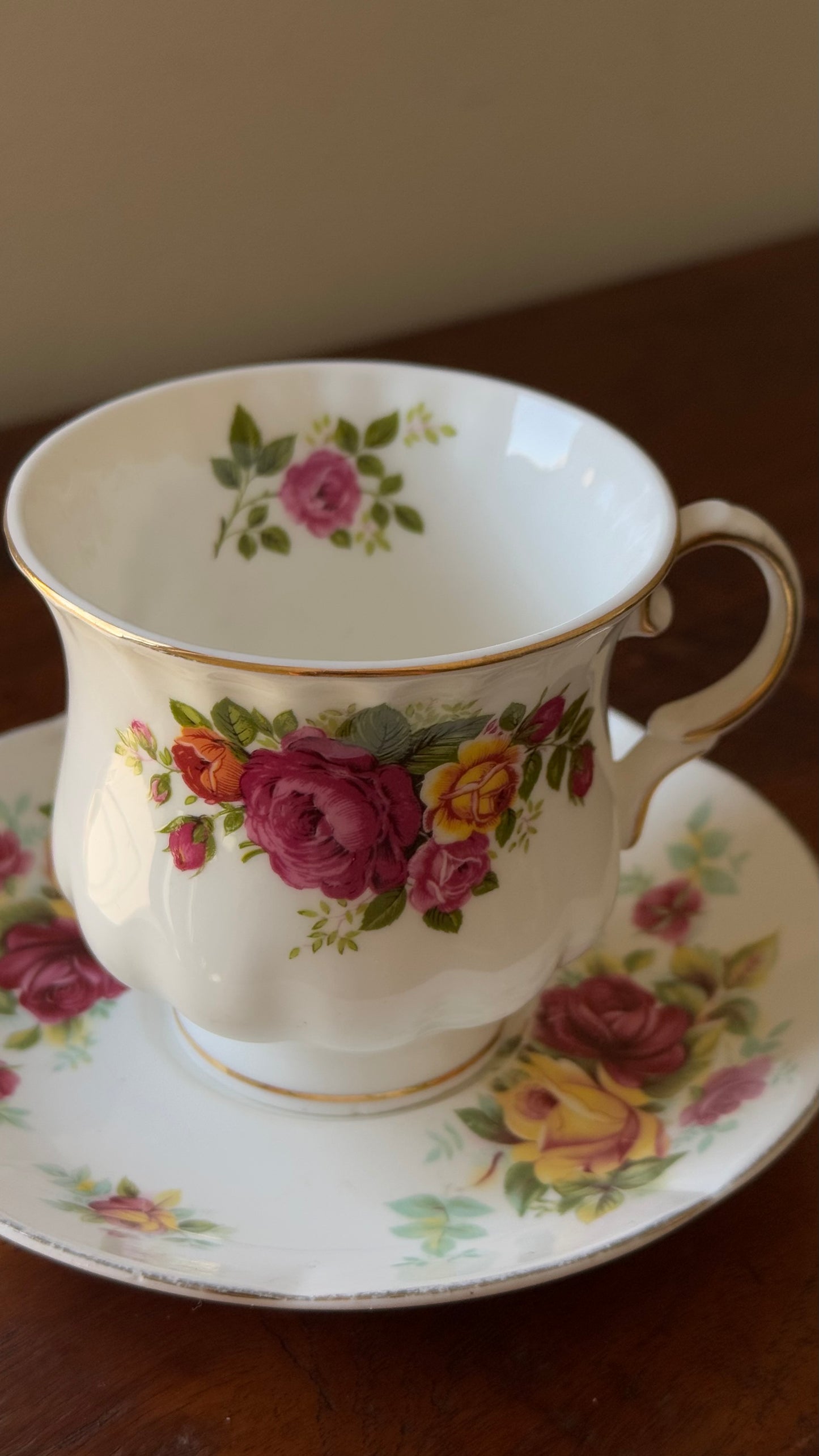 Vintage Tea Cup | Bone China London Collection