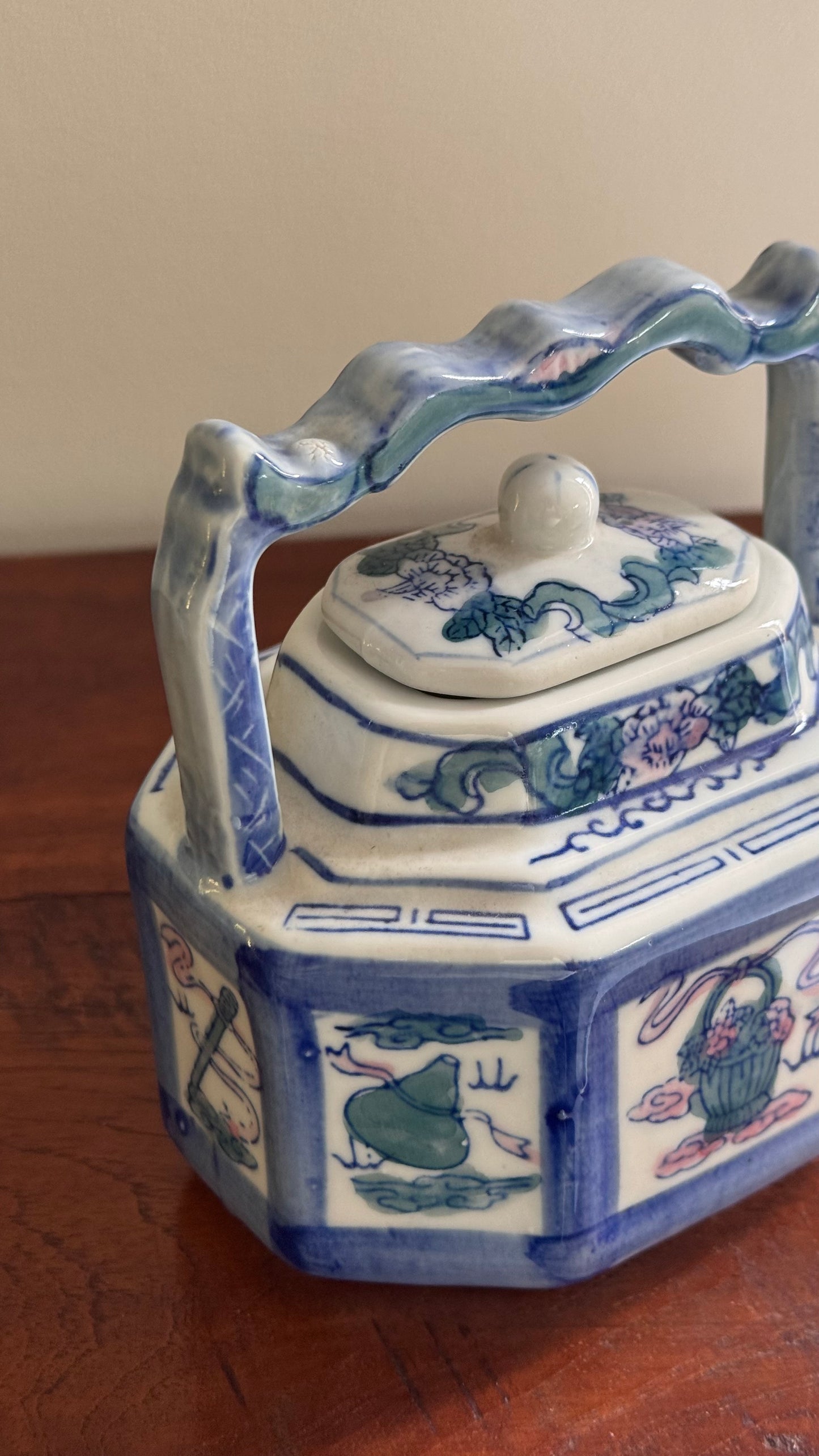 Hand Painted Chinese Tea Pot