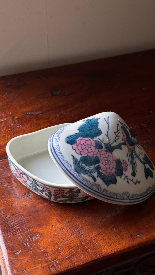 Vintage Chinese Triangle Trinket Box