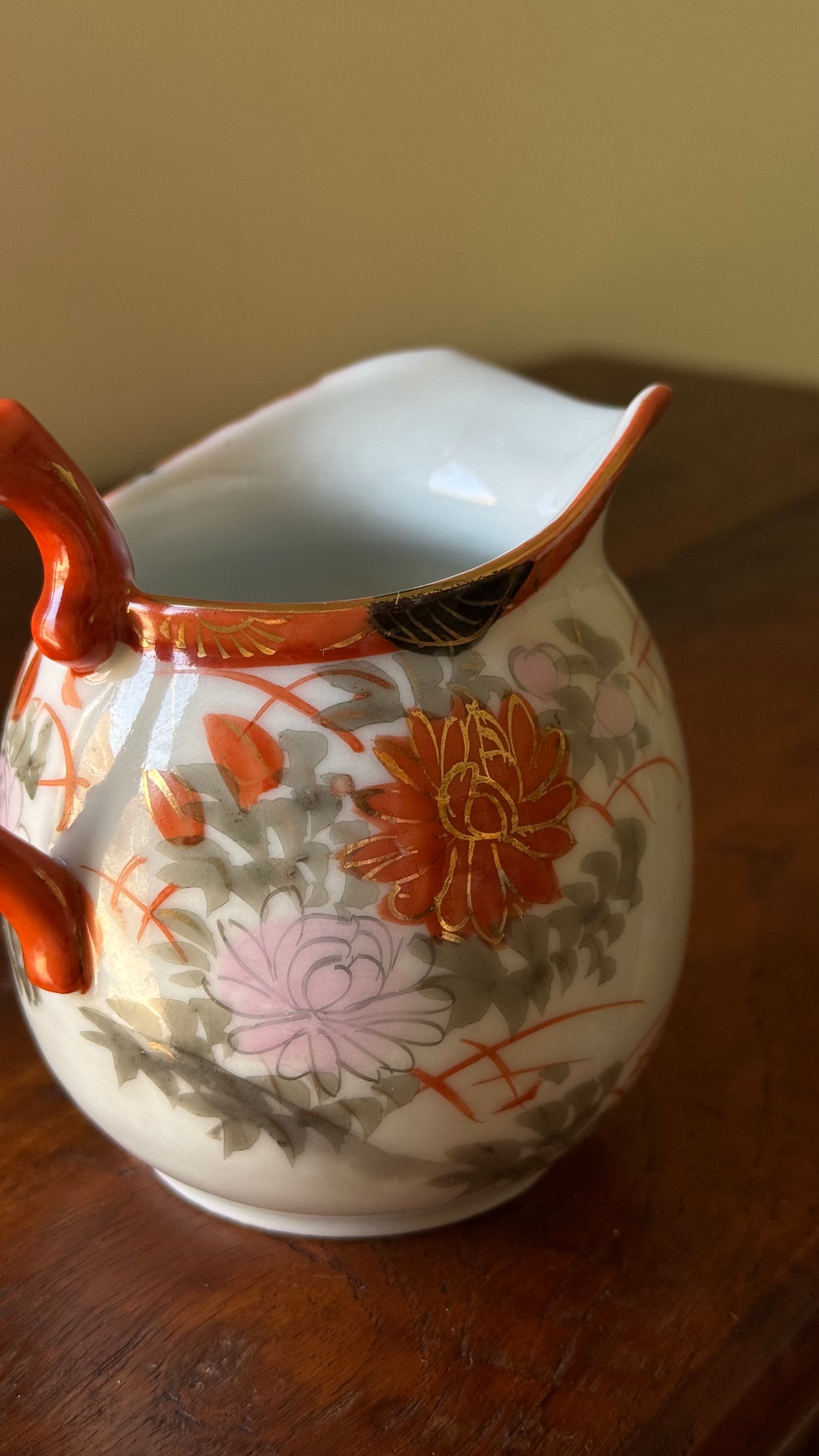 Japanese fine porcelain Milk Jug