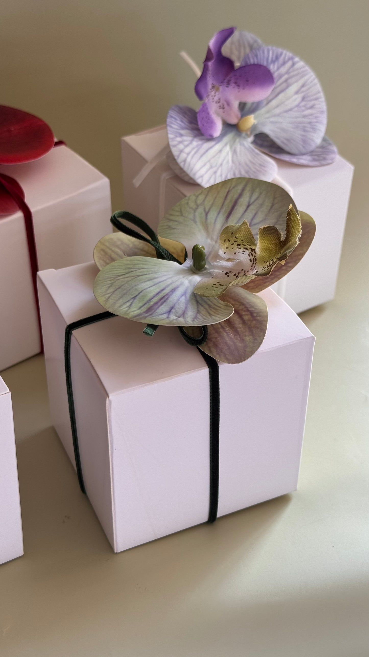 Floral Candle Giveaway