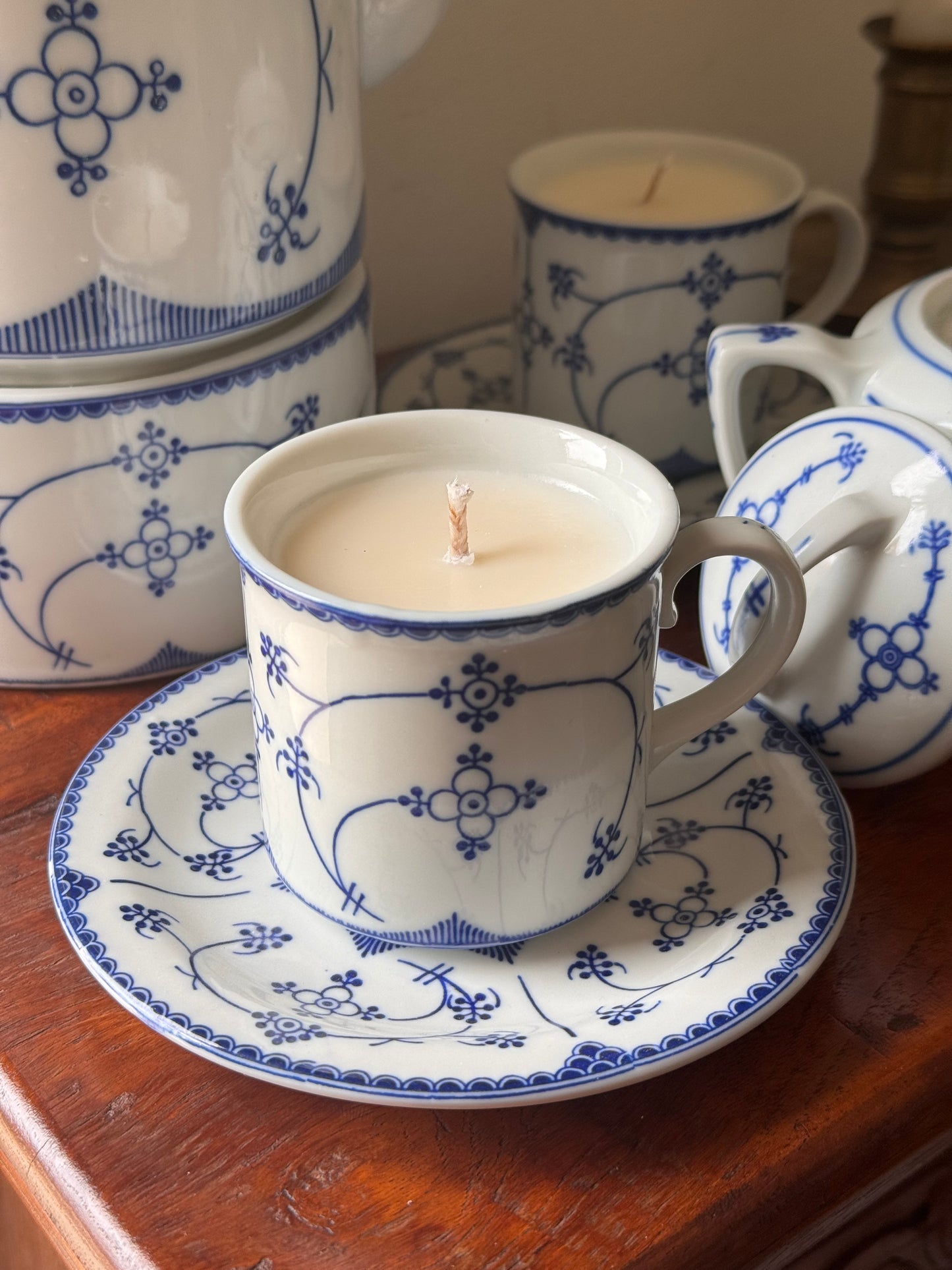 Antique Set Candles #001