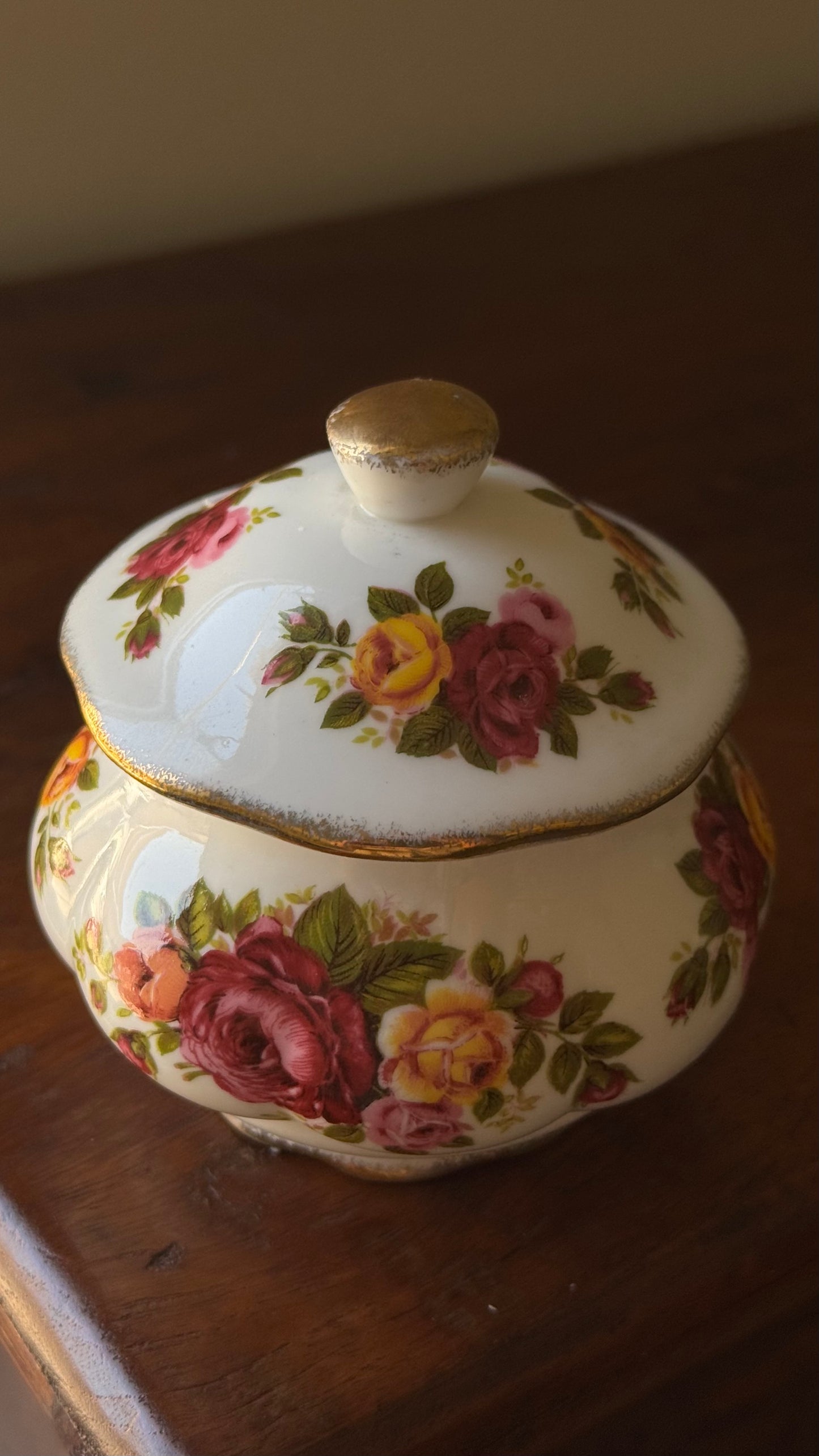 Cottage Rose Fine Bone China Sugar Pot
