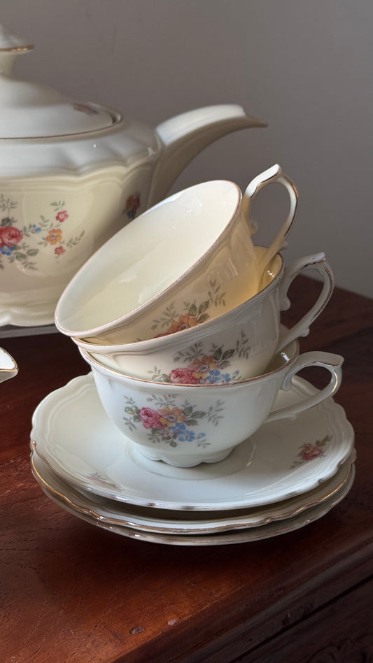 Vintage Kahl’s Porcelain Set