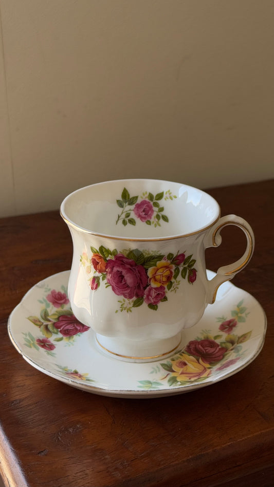 Vintage Tea Cup | Bone China London Collection