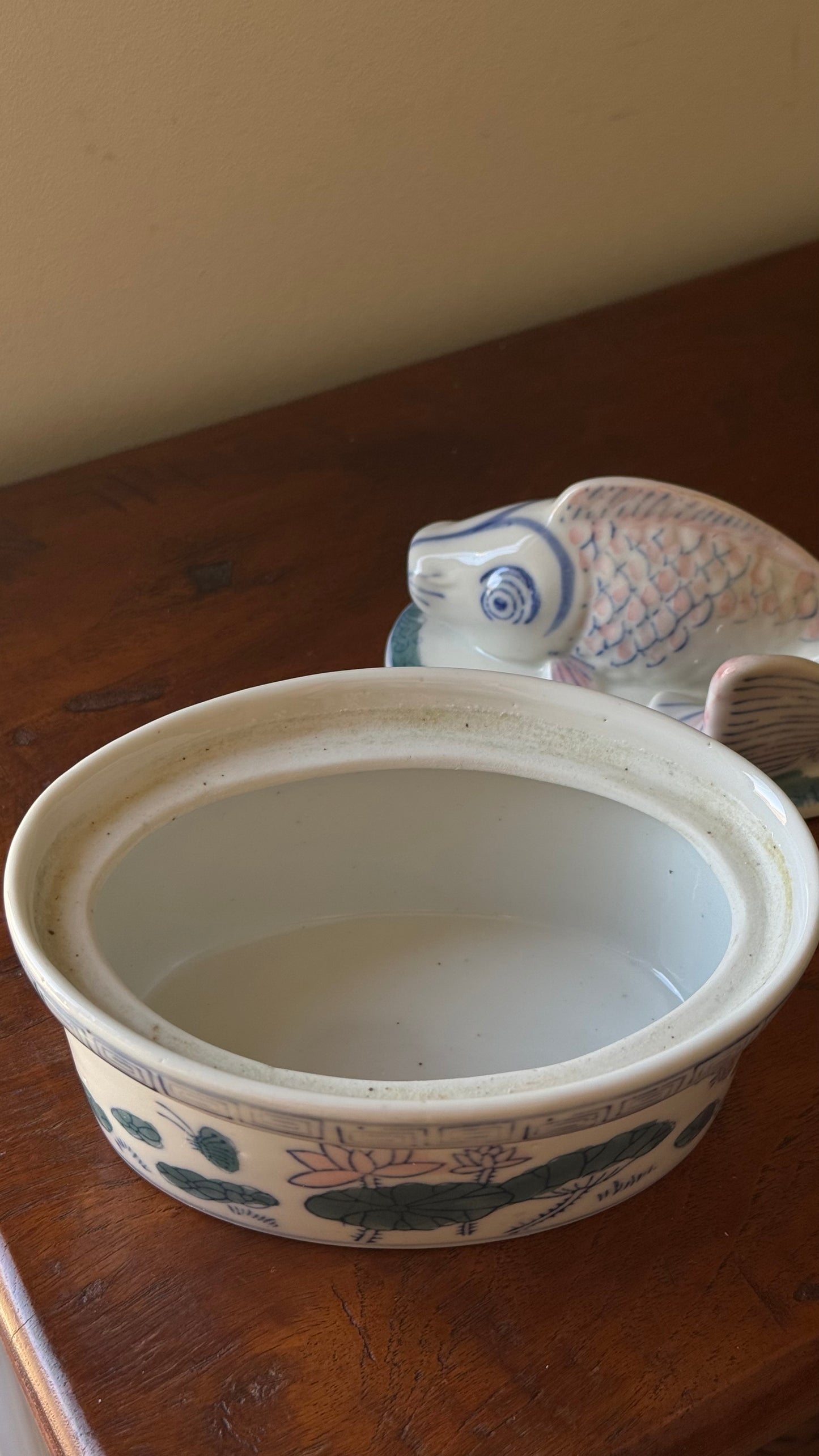 Vintage Porcelain Chinese Coi Fish Bowls