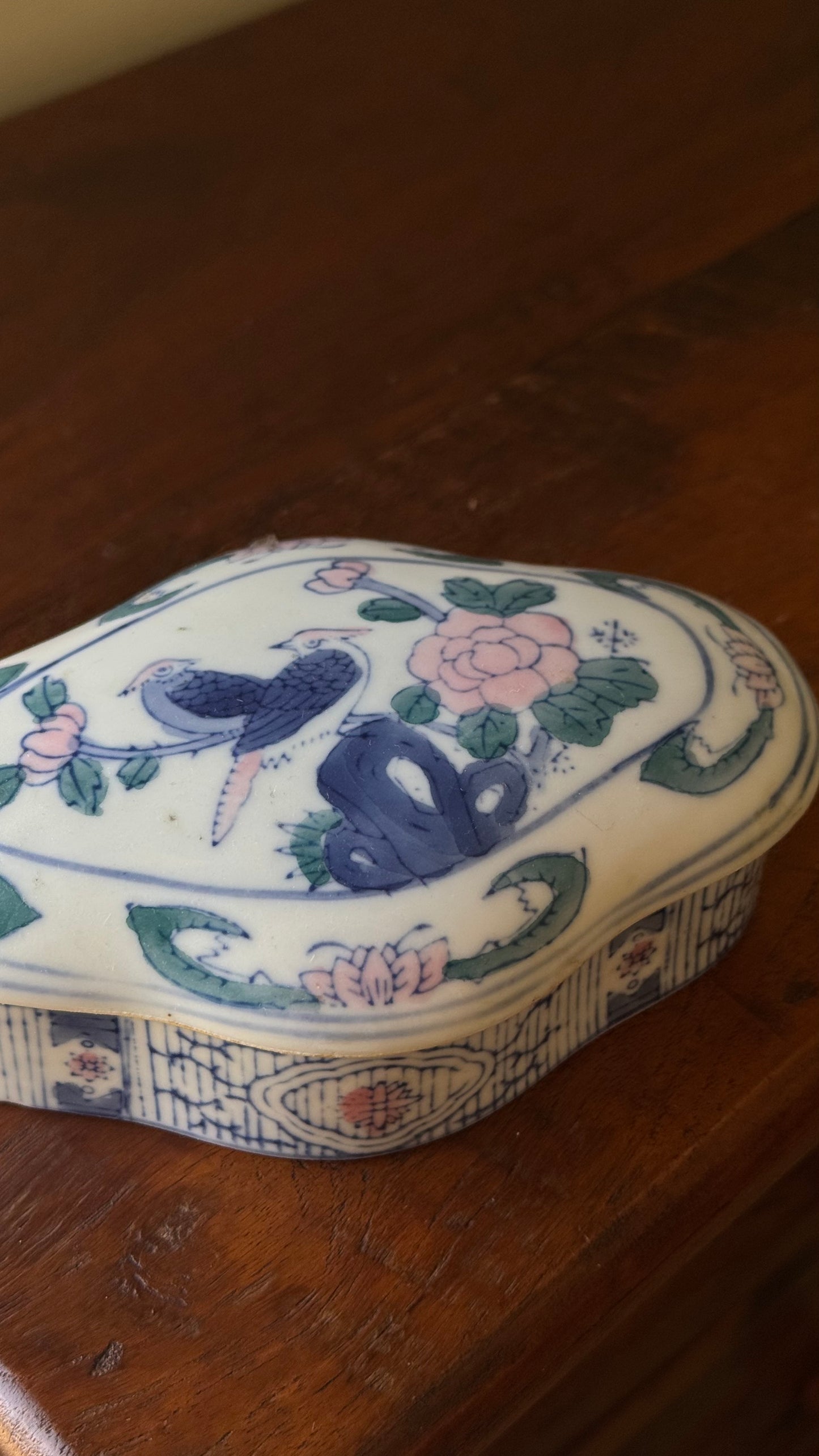 Vintage Chinese Trinket Box
