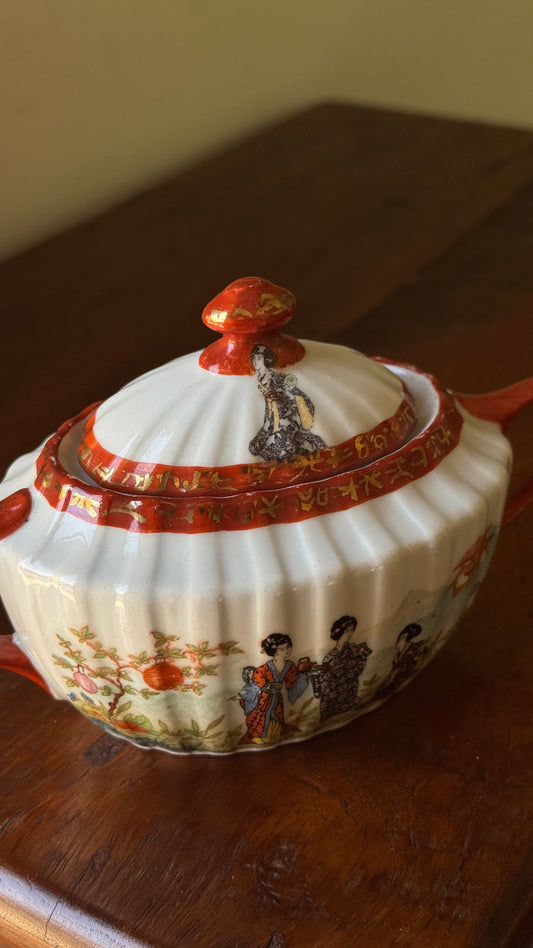 Japanese fine porcelain Sugar Pot