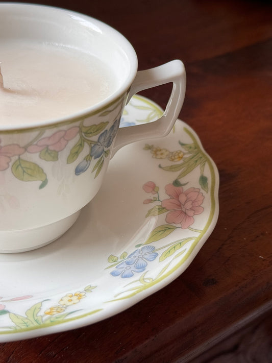 Antique Cup Candle #ACS029