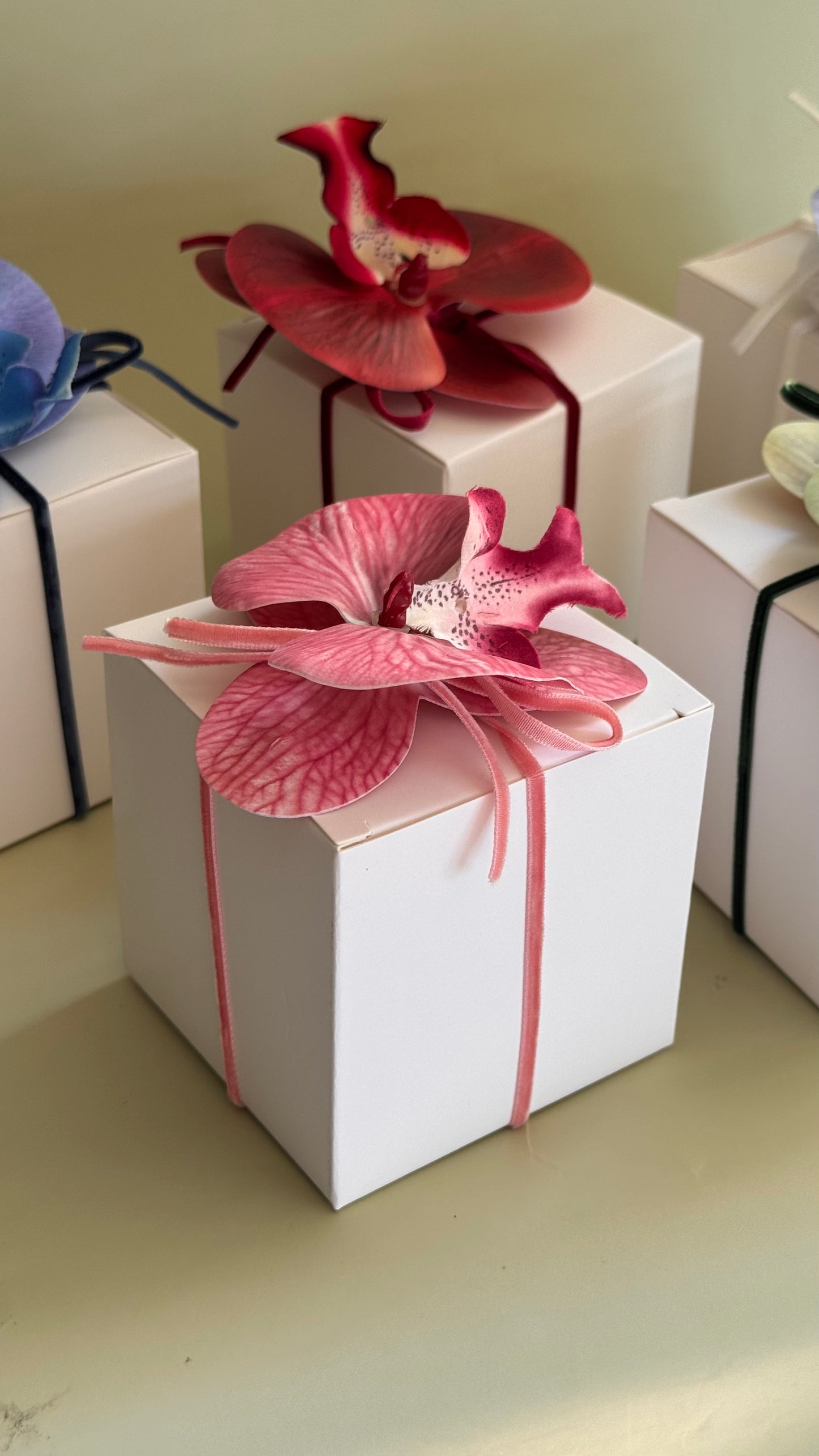 Floral Candle Giveaway