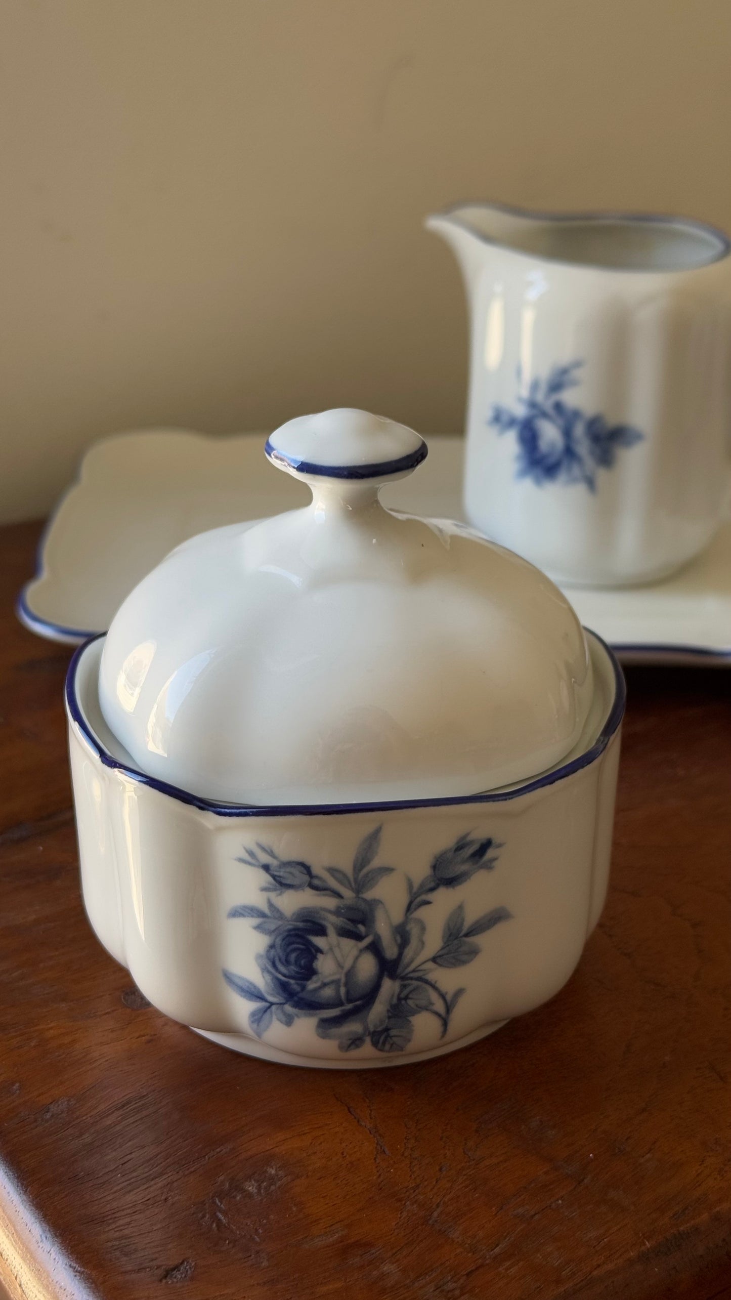 Seltmann Weiden milk jug and sugar bowl