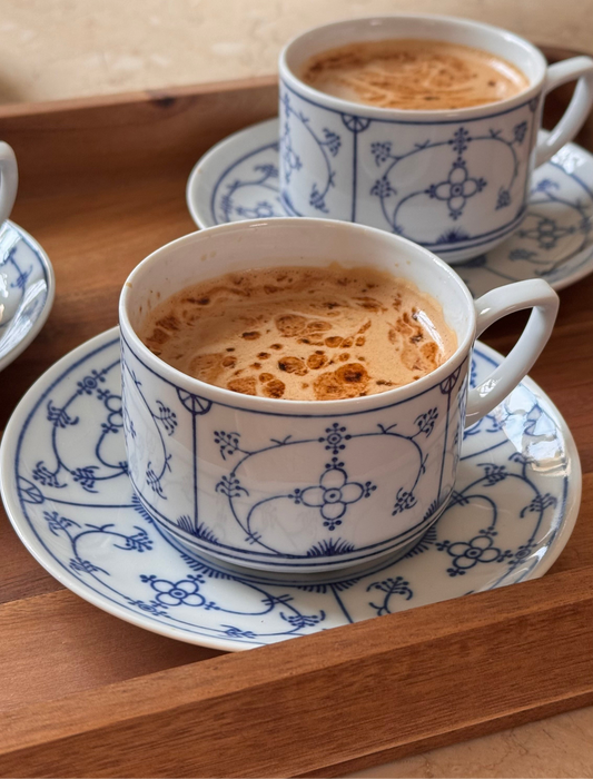 Vintage Jäger Eisenberg Blau Saks | Tea Cups
